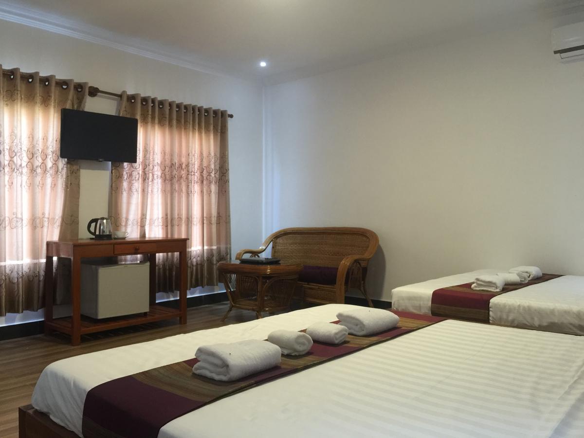 White Boutique Hotel And Residences Preăh Sihanŭk Zewnętrze zdjęcie