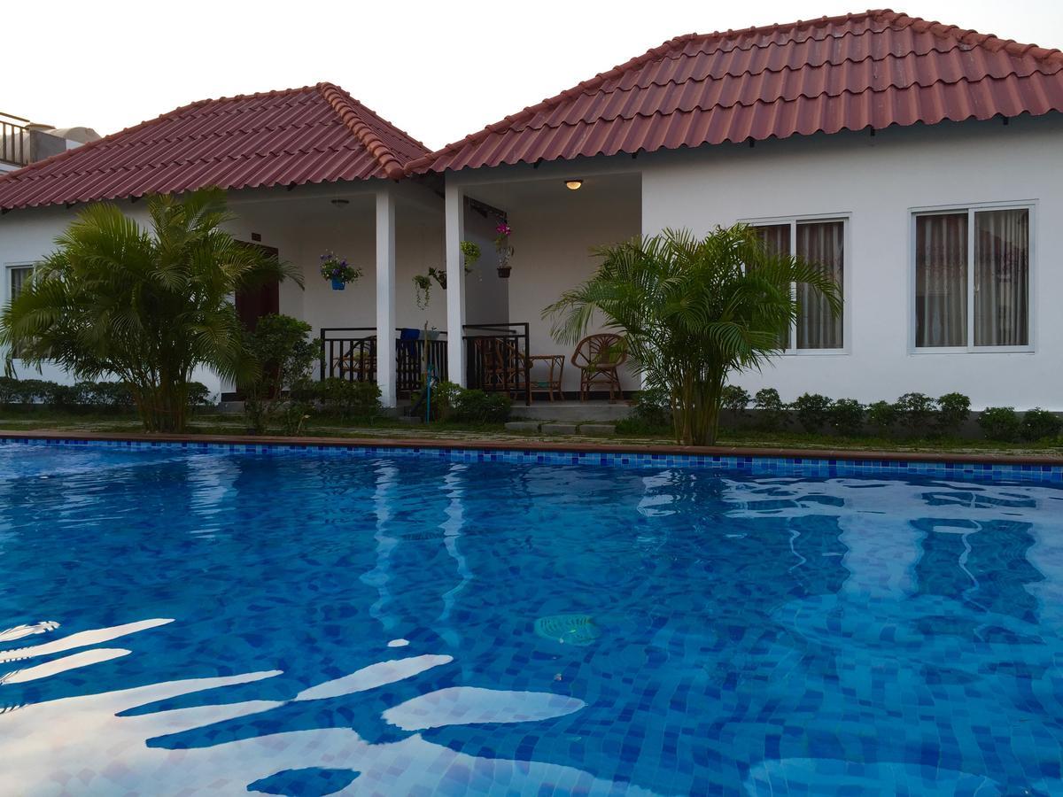 White Boutique Hotel And Residences Preăh Sihanŭk Zewnętrze zdjęcie