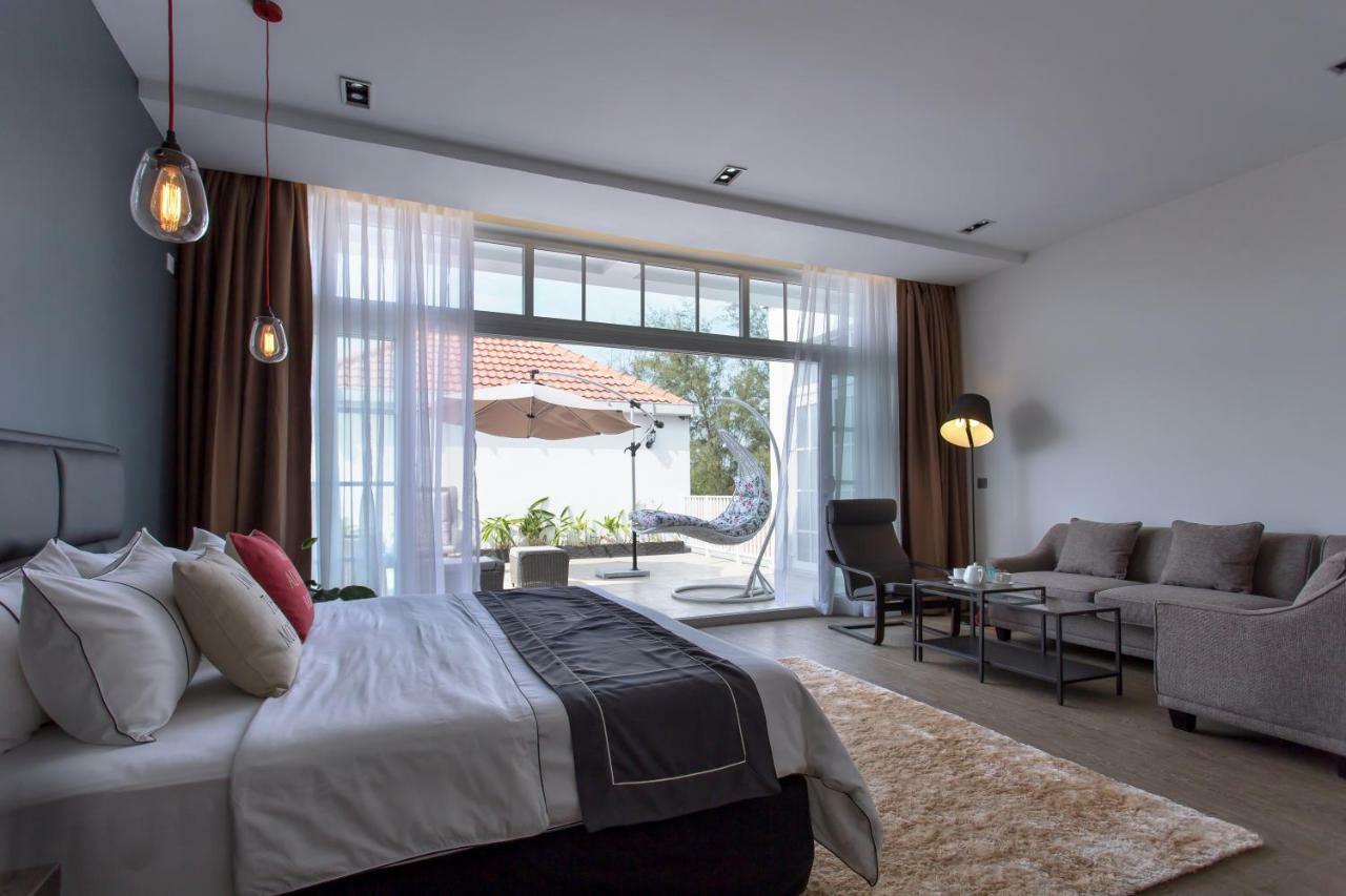 White Boutique Hotel And Residences Preăh Sihanŭk Zewnętrze zdjęcie